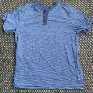 Soft-Washed Short-Sleeve Henley Men’s T-Shirt Size XL